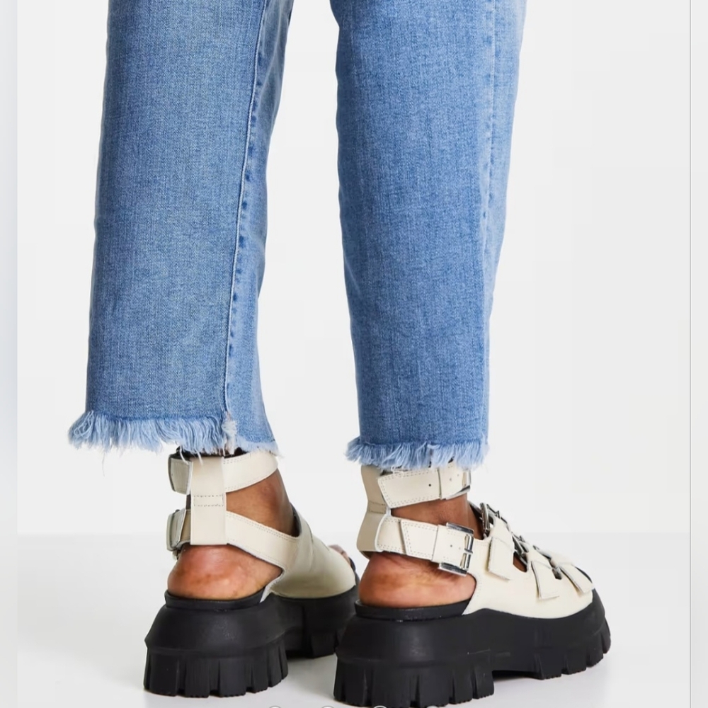Topshop Size‎ 5 (38) Women's Leather Gladiator Block Buckle Sandals Cream - Picture 2 of 15
